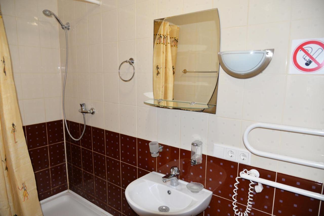 Domik Na Fontane Hotel Odessa Ngoại thất bức ảnh
